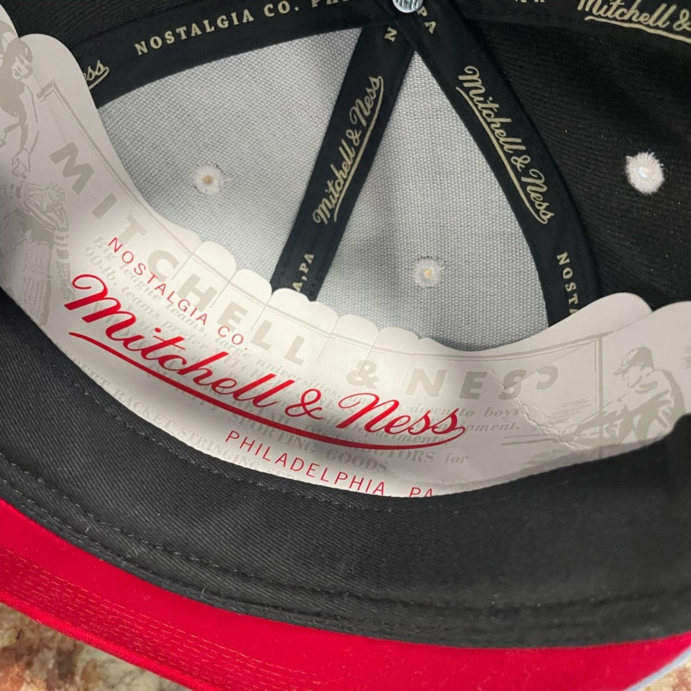 NBA Houston Rockets hat - Picture 6 of 7